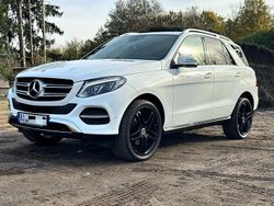 Weiß Gebraucht 2017 Mercedes GLE350 AMG SUV | 32.500 € (Superpreis)