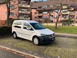 Weiß Gebraucht 2015 VW Caddy Trendline Van / Kleinbus | 11.000 €