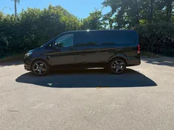 Schwarz Gebraucht 2018 Mercedes Vito Van / Kleinbus | 30.000 €