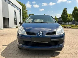 Blau Gebraucht 2009 Renault Clio II Expression Limousine | 3.500 € (Fairer Preis)