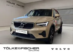 Sand dune / (metallic) Gebraucht 2024 Volvo XC40 Core SUV | 33.749 € (Superpreis)