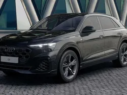 Schwarz Gebraucht 2025 Audi Q8 Ambiente SUV | 72.890 € (Teuer)
