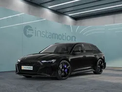 Schwarz Gebraucht 2023 Audi RS6 Kombi | 122.530 € (Teuer)