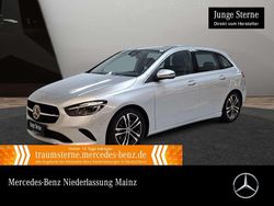 Silber Gebraucht 2024 Mercedes B200 Progressive Van / Kleinbus | 32.590 € (Fairer Preis)