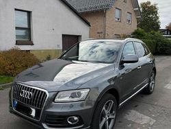 Grau Gebraucht 2016 Audi Q5 S-Line SUV | 17.490 € (Fairer Preis)