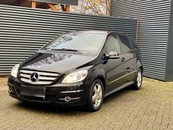 Schwarz Gebraucht 2009 Mercedes B200 AMG Van / Kleinbus | 3.200 € (Guter Preis)