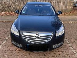 Schwarz Gebraucht 2010 Opel Insignia Sport Kombi | 3.600 € (Fairer Preis)