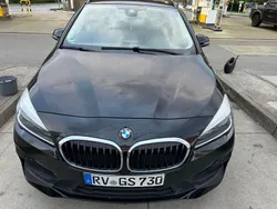 Schwarz Gebraucht 2019 BMW 218 Active Tourer Van / Kleinbus | 16.500 € (Fairer Preis)