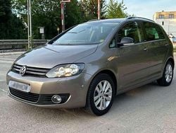 Braun Gebraucht 2012 VW Golf Sportsvan Style Van / Kleinbus | 9.999 €
