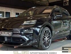 Schwarz Gebraucht 2024 Porsche Macan Turbo SUV | 109.850 € (Superpreis)