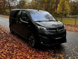 Schwarz Gebraucht 2020 Opel Zafira Innovation Van / Kleinbus | 31.500 €