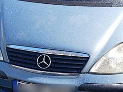 Blau Gebraucht 2003 Mercedes A140 Kleinwagen | 1.600 €