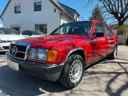 Rot Gebraucht 1984 Mercedes 190 Limousine | 10.490 €
