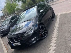 Schwarz Gebraucht 2015 Seat Leon FR Limousine | 9.800 € (Fairer Preis)