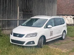Weiß Gebraucht 2016 Seat Alhambra Van / Kleinbus | 23.900 € (Teuer)