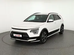 Schneeweiss (metallic) Gebraucht 2022 Kia Niro 2 SUV | 29.890 € (Fairer Preis)