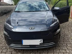 Grau Gebraucht 2022 Hyundai Kona SUV | 19.790 € (Fairer Preis)