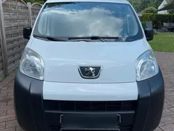 Weiß Gebraucht 2008 Peugeot Bipper Van / Kleinbus | 2.999 €