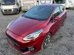 Rot Gebraucht 2018 Ford Fiesta ST-Line Limousine | 8.900 € (Fairer Preis)