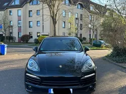 Schwarz Gebraucht 2012 Porsche Cayenne SUV | 19.999 € (Fairer Preis)