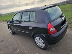 Schwarz Gebraucht 2005 Renault Clio II Kleinwagen | 1.150 €