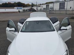 Weiß Gebraucht 2014 BMW 520 Luxury Line Limousine | 10.999 € (Fairer Preis)