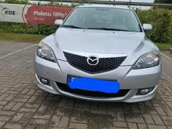 Grau Gebraucht 2006 Mazda 3 Inclusive Limousine | 3.600 € (Etwas zu teuer)