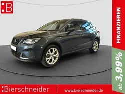 Grau Gebraucht 2024 Seat Arona FR SUV | 22.450 € (Fairer Preis)
