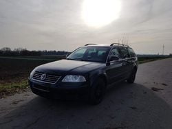 Schwarz Gebraucht 2005 VW Passat Kombi | 1.950 € (Fairer Preis)