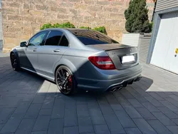 Mercedes C63 AMG