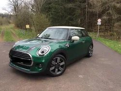 Grün Gebraucht 2019 Mini Cooper Kleinwagen | 19.990 € (Etwas zu teuer)