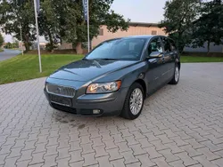 Grau Gebraucht 2005 Volvo V50 Kombi | 3.350 €