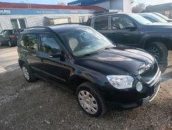 Schwarz Gebraucht 2011 Skoda Yeti SUV | 3.300 € (Superpreis)