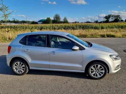 Silber Gebraucht 2014 VW Polo Comfortline Limousine | 5.500 € (Fairer Preis)