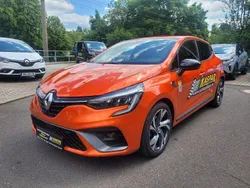 Valenciaorange Gebraucht 2023 Renault Clio V R.S. Kleinwagen | 18.990 € (Guter Preis)