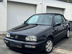 Schwarz Gebraucht 1997 VW Golf Cabriolet Classicline Cabrio | 5.555 € (Fairer Preis)