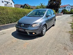 Grau Gebraucht 2006 VW Golf Plus Comfortline Van / Kleinbus | 2.500 € (Fairer Preis)