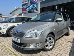 Beige Gebraucht 2014 Skoda Roomster Fresh Kombi | 8.599 € (Fairer Preis)