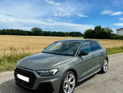 Grau Gebraucht 2022 Audi A1 Sportback S-Line Kleinwagen | 23.900 € (Fairer Preis)