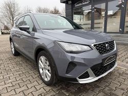 Grau Gebraucht 2025 Seat Arona Xperience SUV | 21.390 € (Fairer Preis)
