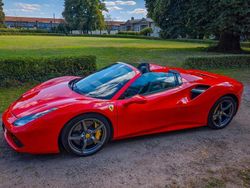 Rot Gebraucht 2018 Ferrari 488 Cabrio | 217.000 €