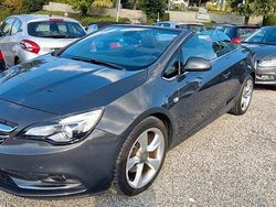 Grau Gebraucht 2014 Opel Cascada Edition Cabrio | 6.650 € (Fairer Preis)