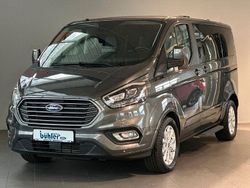 Grau Gebraucht 2018 Ford Tourneo Custom Titanium Van | 33.990 € (Fairer Preis)