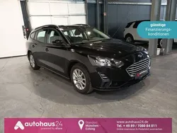 Schwarz Gebraucht 2021 Ford Focus Trend Kombi | 16.330 € (Superpreis)