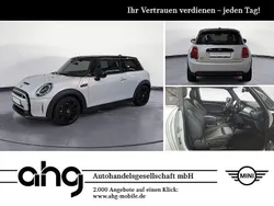 Weiß Gebraucht 2021 Mini Cooper SE Kleinwagen | 19.930 € (Etwas zu teuer)