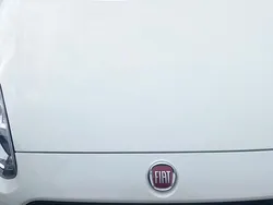Weiß Gebraucht 2015 Fiat Punto Kleinwagen | 6.250 € (Fairer Preis)