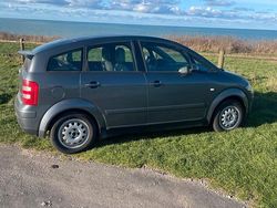 Grau Gebraucht 2001 Audi A2 Kleinwagen | 4.750 €