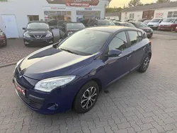 Blau Gebraucht 2009 Renault Mégane III Limousine | 3.499 € (Fairer Preis)