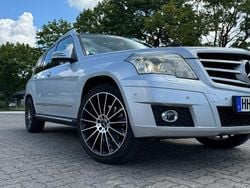 Silber Gebraucht 2008 Mercedes GLK320 SUV | 9.999 € (Teuer)