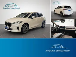 Alpinweiss iii Gebraucht 2024 BMW 218 Luxury Line Van / Kleinbus | 26.690 € (Guter Preis)